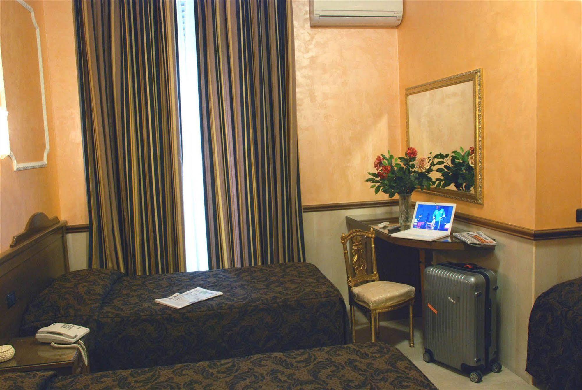 Hotel Marco Polo Rom Exteriör bild
